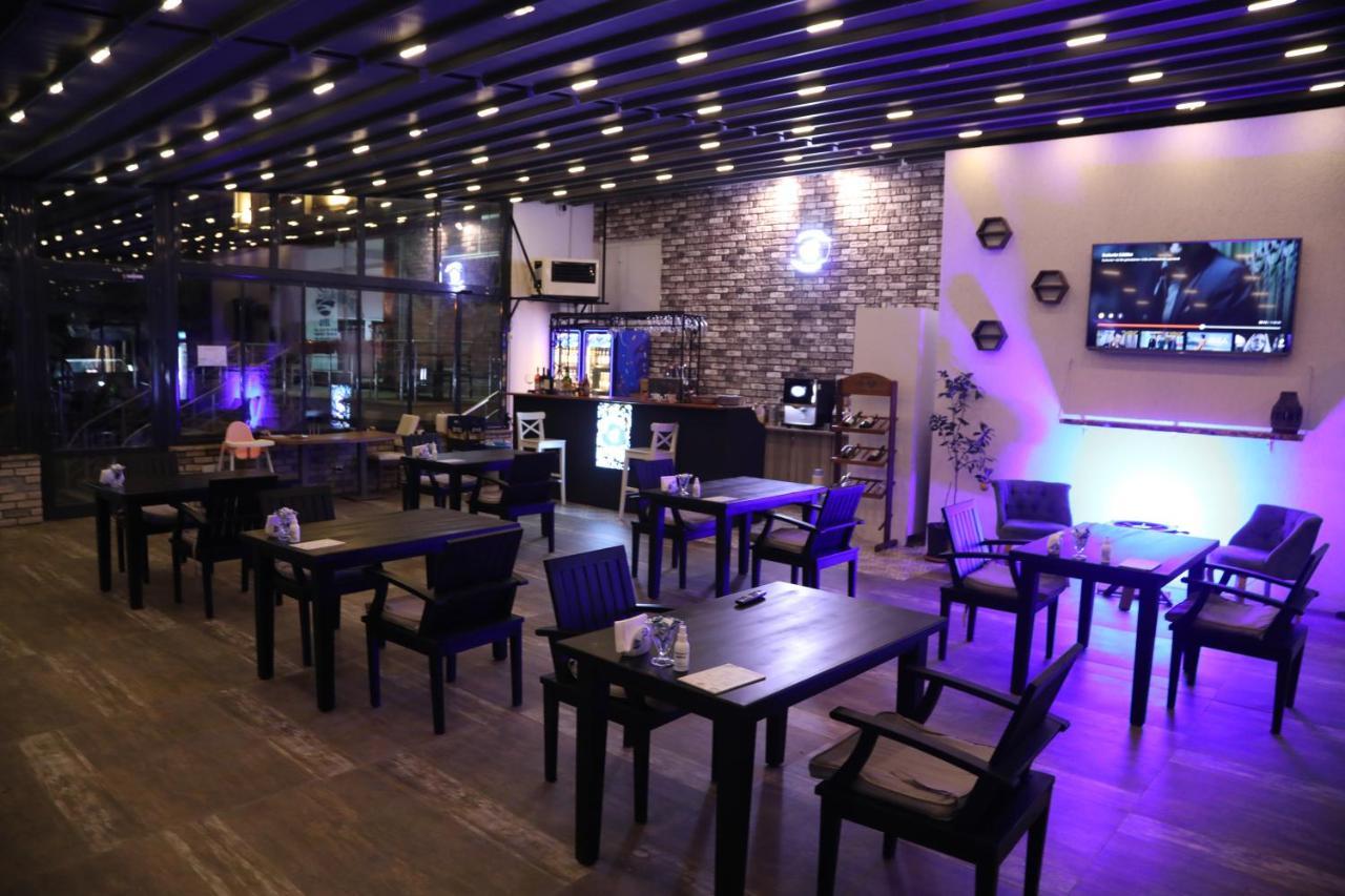Sea House Hotel 阿瓦 外观 照片